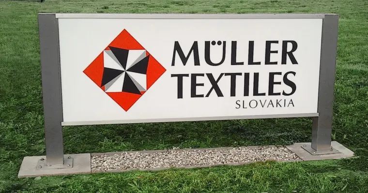 Svetelná reklama